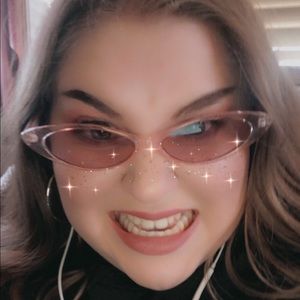 Meet your Posher, Grace